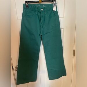 Old Navy - NEW- girls, size 14 wide leg, baggy jeans.